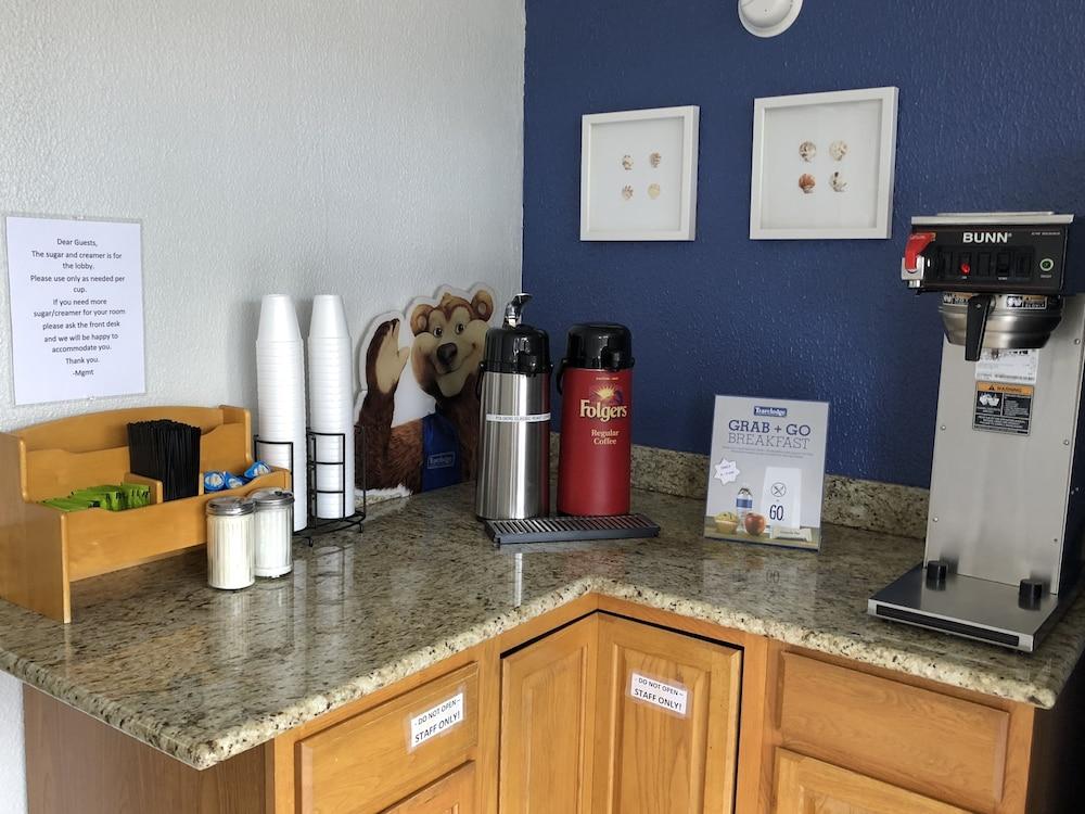 Travelodge By Wyndham Fort Myers North North Fort Myers Exteriör bild