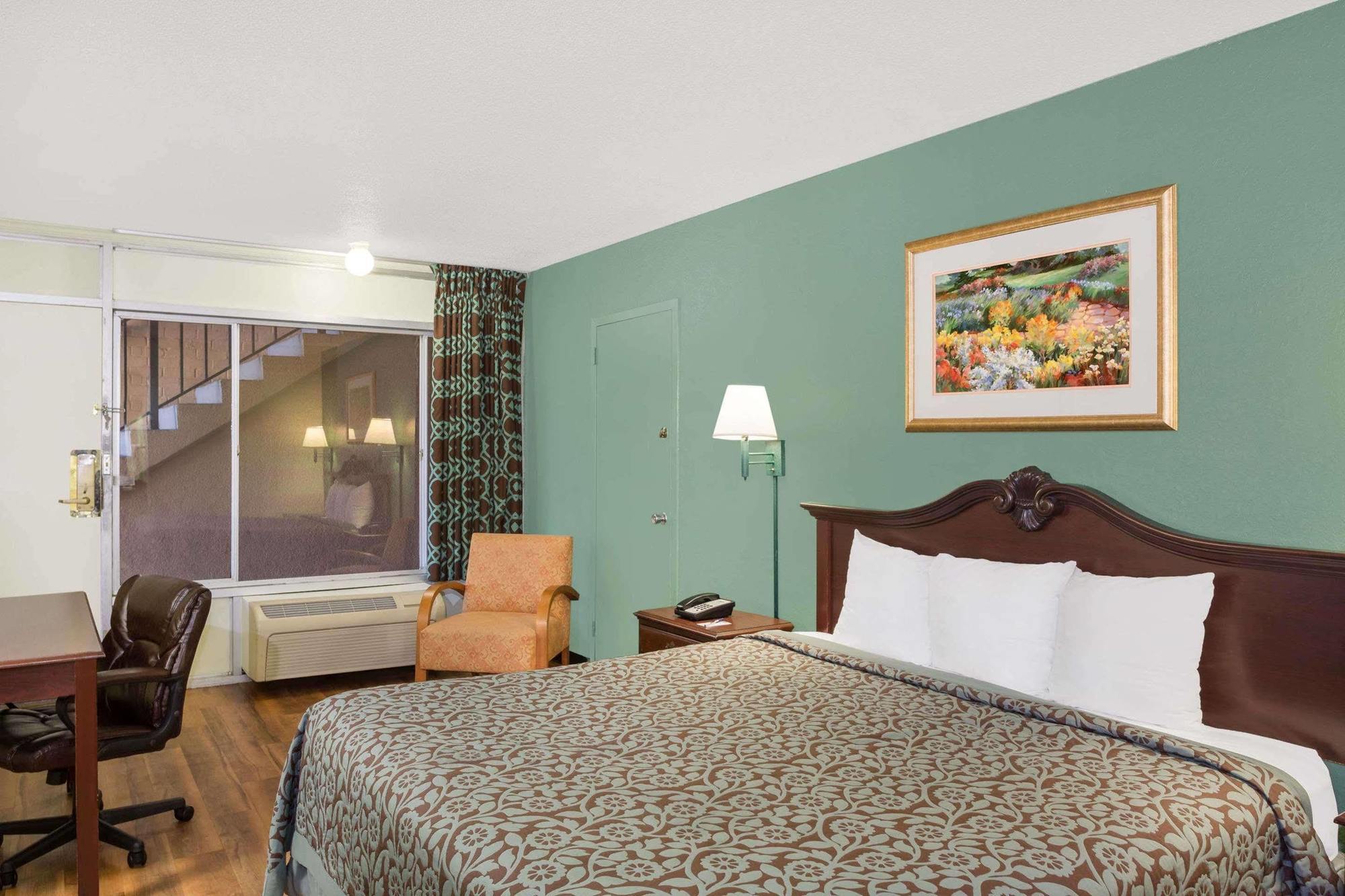 Travelodge By Wyndham Fort Myers North North Fort Myers Exteriör bild